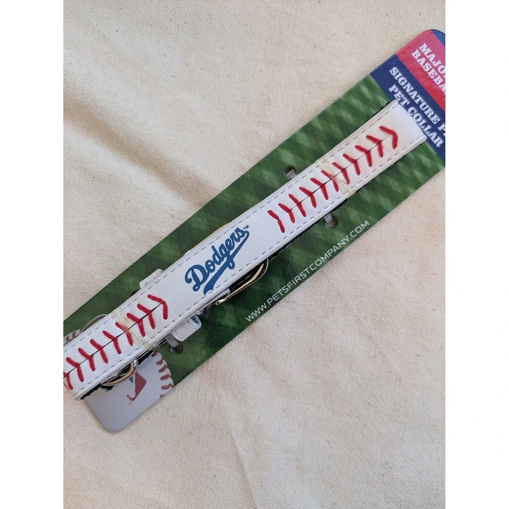 Los Angeles Dodgers Signature Pro Pet Collar Pets First MLB Baseball Small NEW
